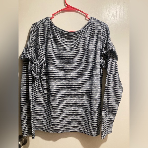 Two by Vince Comuto shirt - Picture 2 of 6